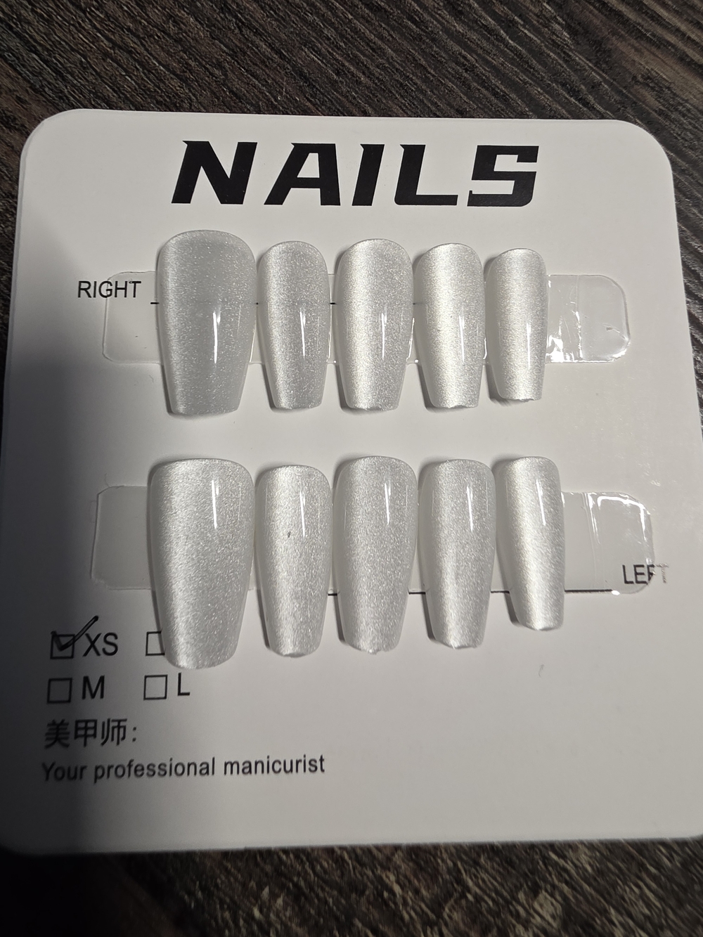 Pearlescent White Press-On Nails Set - Elegant Nail Tips